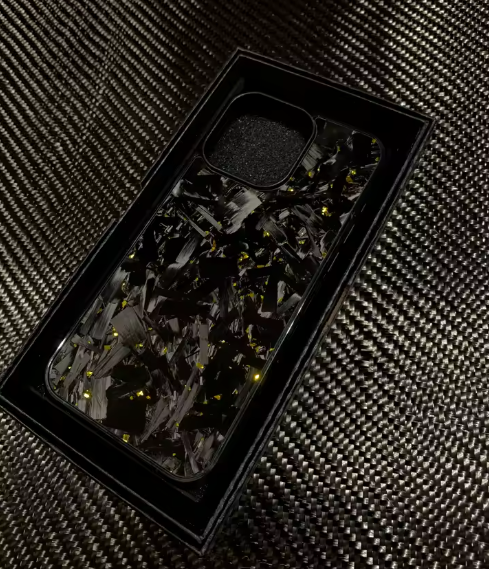 UltraThin Carbon Fiber Phone Case – Lightweight Shockproof Protection